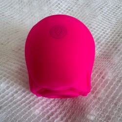 Rose Womanizer